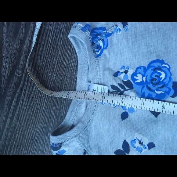 Carters toddler floral sweatshirt 18-24 months - Picture 3 of 3